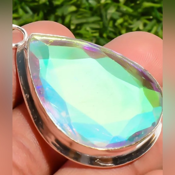 Rainbow aura quartz 925 silver pendant - Picture 2 of 10